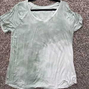 Tie dye American eagle v-neck